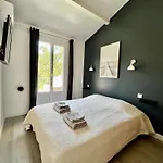 Les Restanques Maison 26 Pinède 3 *