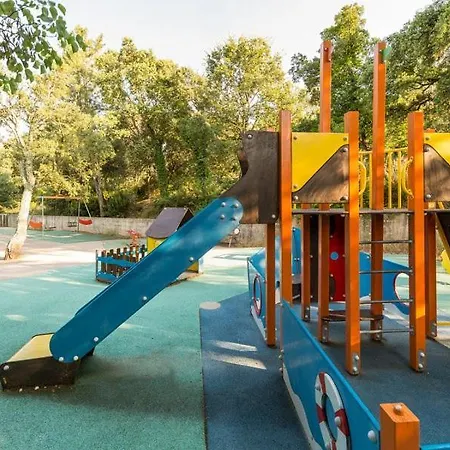 Prázdninový dům Les Restanques Maison 26 Pinede 3 *