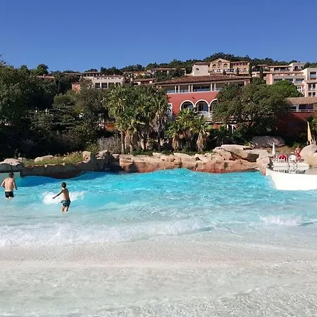 Les Restanques Maison 26 Pinede 3 *