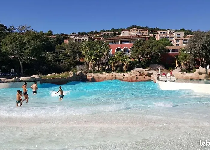 Les Restanques Maison 26 Pinede 3 *